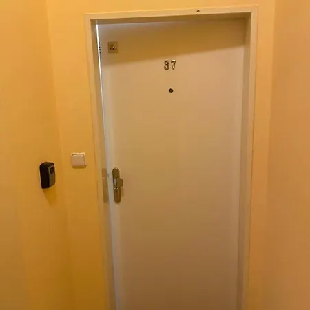 37 Rezidence Britania V Centru Marianskych Lazni *